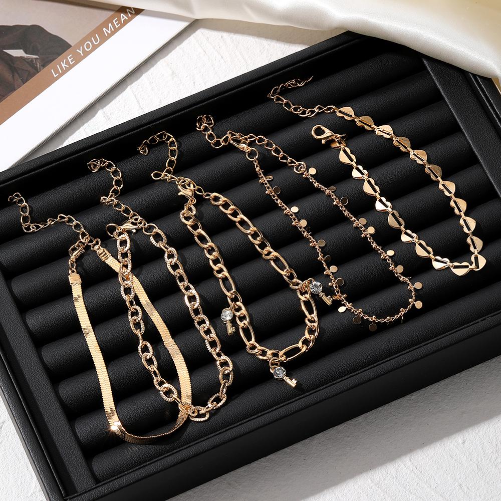 Snake Chain Love Diamond Anklet 5 Piece Gold Artificial Diamond Pendant Love Hollowed Out Lock Chain Snakebone Chain Girls Bracelet Anklet Accessories