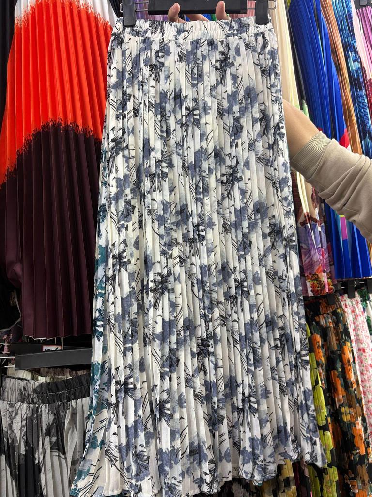 European & American Pleated Print Midi Skirt, Soft Chiffon Fabric, High Waist, Versatile Style