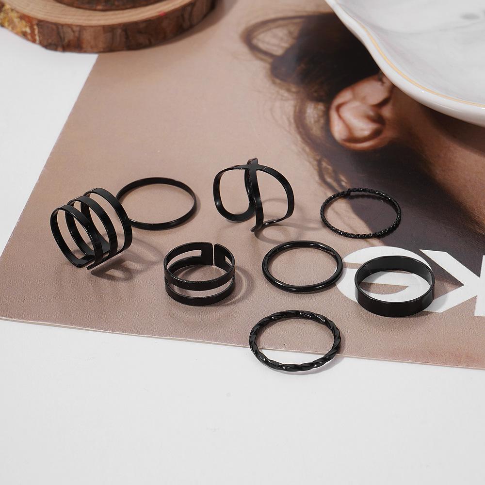 Kpop Punk Geometric Black Chain Open Ring For Women BFF Wedding Luxury Vintage Grunge Aesthetic Jewelry EMO Y2K Accessories