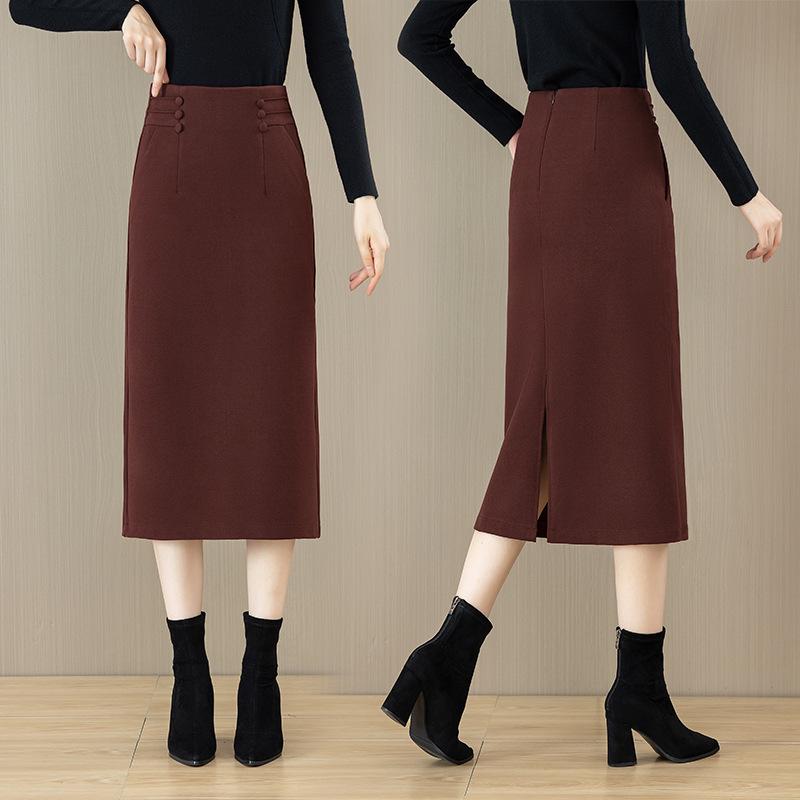 

Женская миди-юбка из коричневой шерсти с завышенной талией и разрезом - Коллекция Осень/Зима 2025 26/S