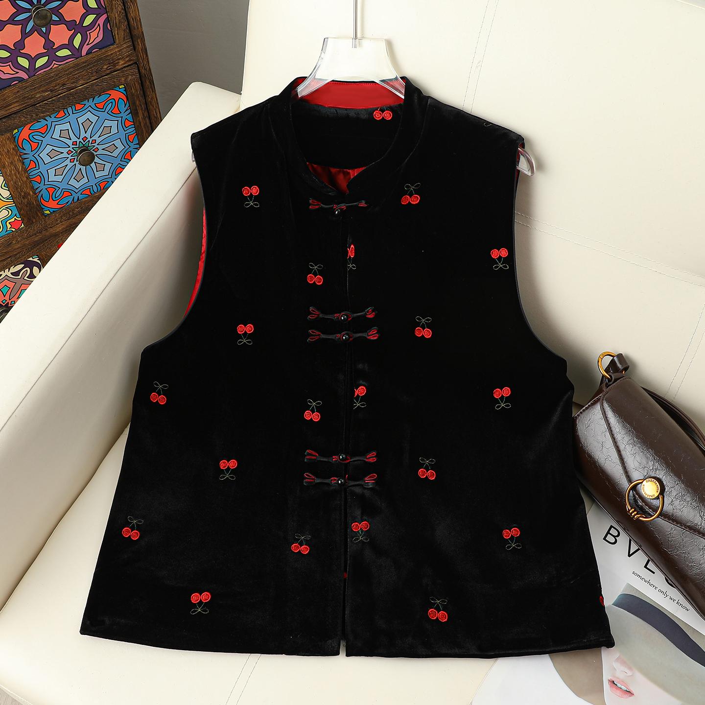 

2026 Spring Women s Cherry Velvet Embroidered Vest: Stand Collar, Sleeveless, Frog Button 4XL 70-77 kg