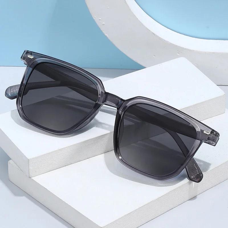 Square Vintage Sunglasses Men Women Fashion Rivet Retro Sun Glasses Male Female Luxury Brand Designer Mirror