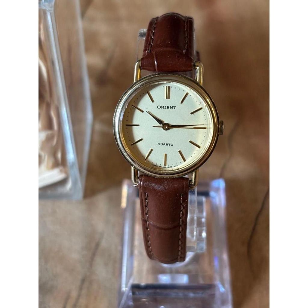 Used Working Item Y2K ORIENT Quartz Gold Dial Brown Leather Strap Men's Watch