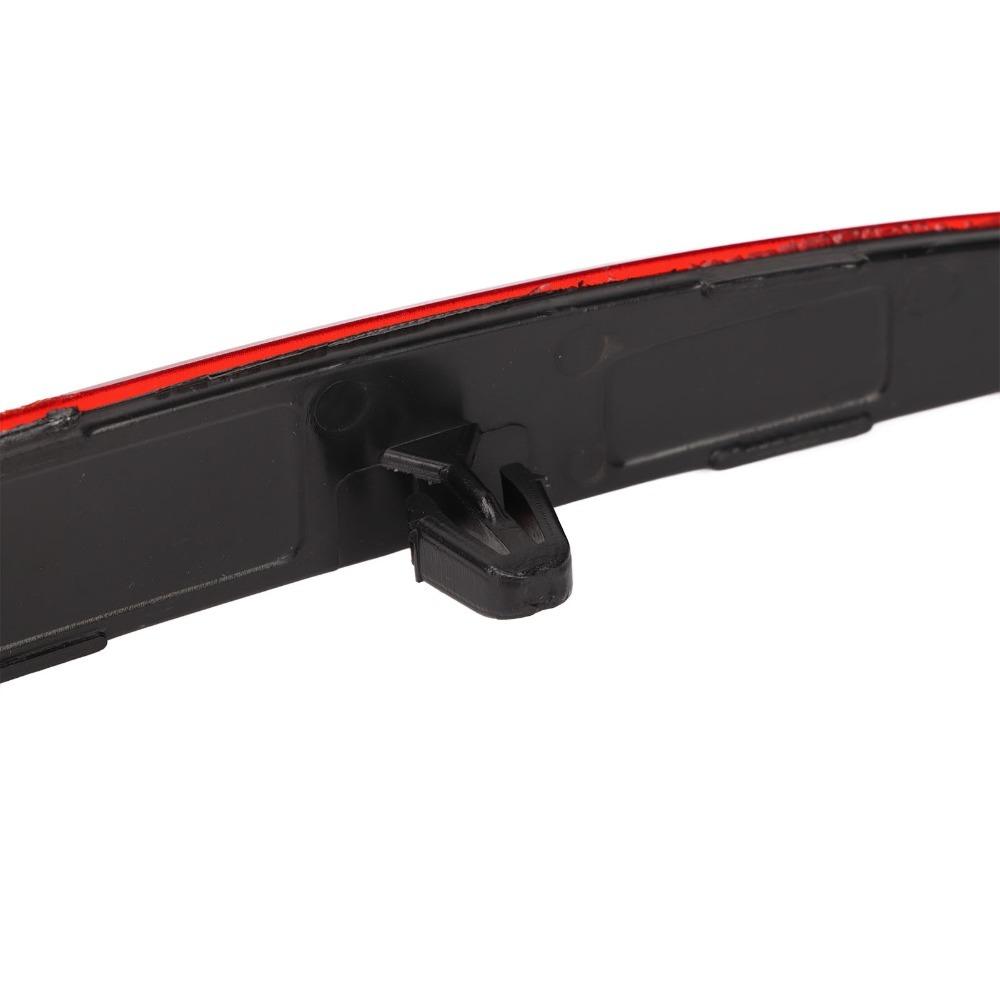 Red Rear Bumper Reflector ABS Bumper Reflector For Tesla Model Y 2020-2023 Left