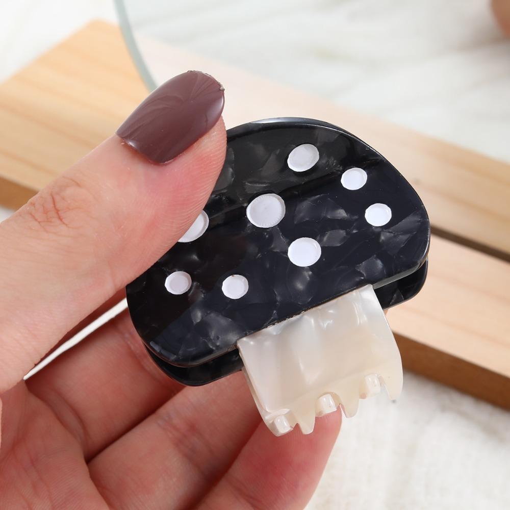 

Cute Mushroom Clip Non-slip Grab Clamps Elegant Hair Claw Women червоний