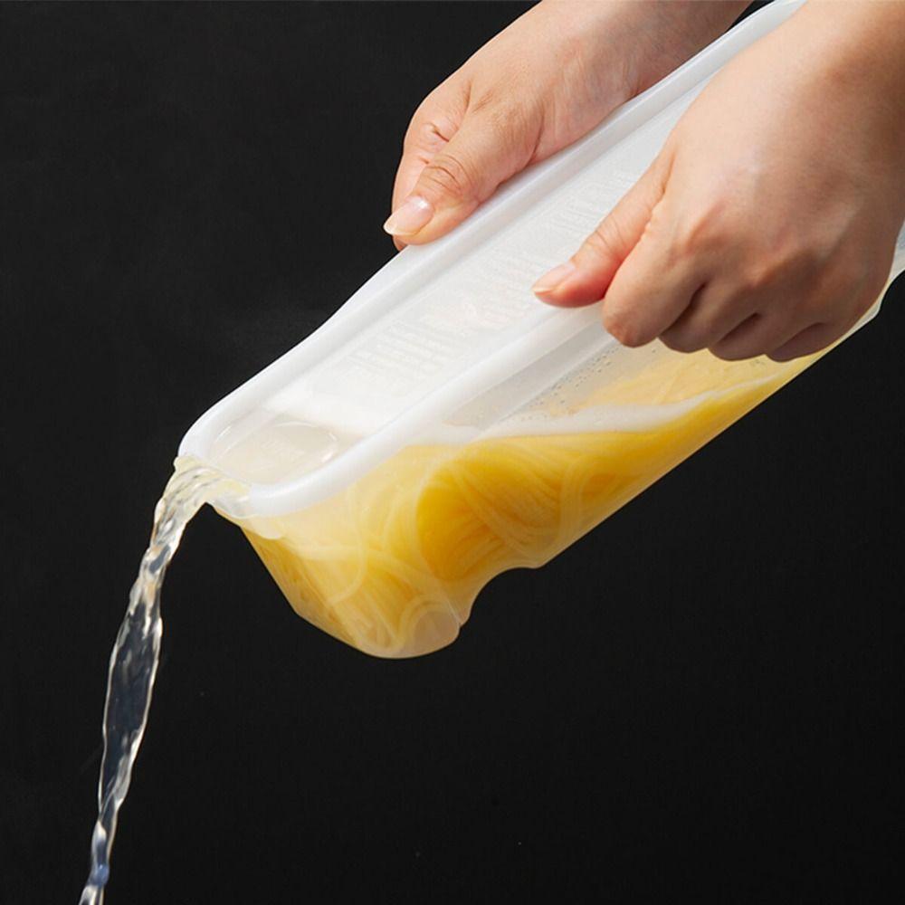 With Cover Noodle Spaghetti Container Portable Spaghetti Box  for Kitchen Accessories