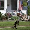 Add a Touch of Americana to Your Garden with 1pc Sasquatch Yard Art Silhouette – Ideal for Garden Party Décor and Outdoor Spaces