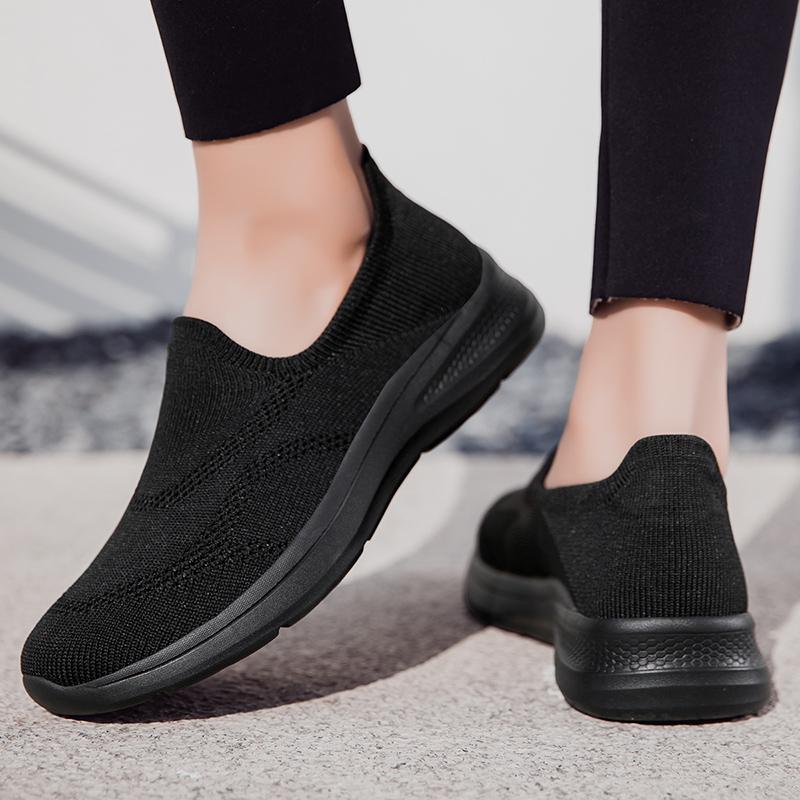 Knitted Mesh Women Slip-ons Breathable Lightweight Walking Shoes Soft Sole Comfort Casual Mother Shoes for Working Traveling