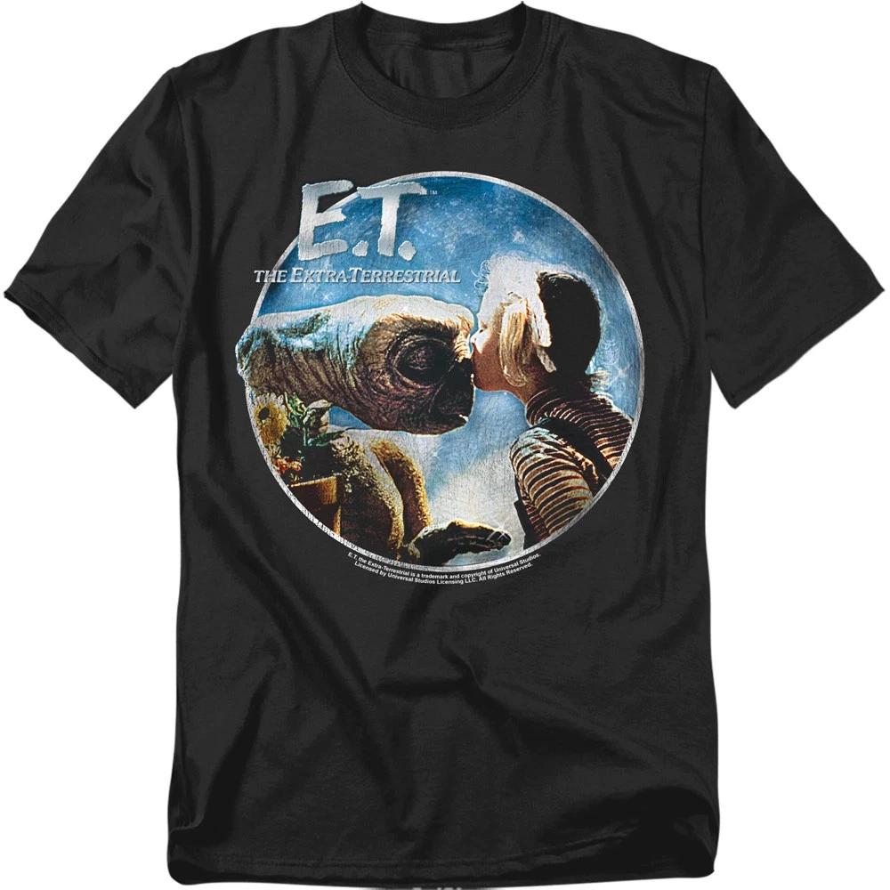 E.T. the Extra-Terrestrial - Gertie Kisses - Adult Unisex T-Shirt - Black XS