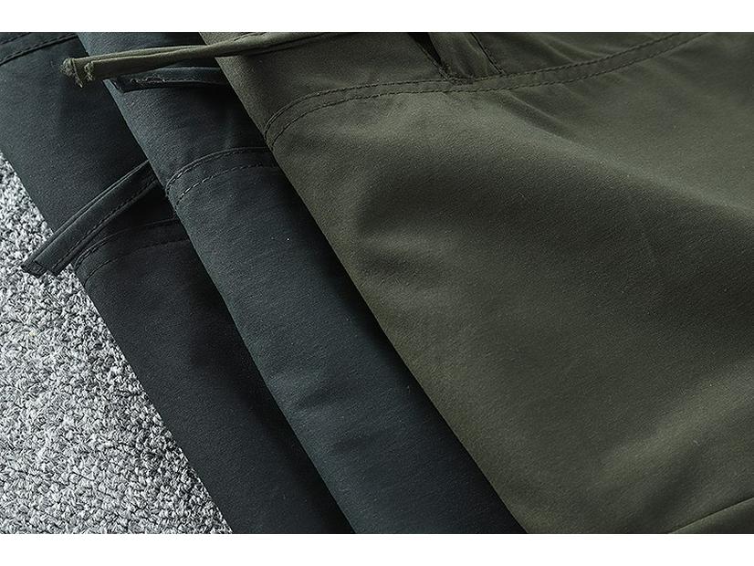 Pánské větruodolné a voděodolné outdoorové kalhoty softshell, zimní ležérní střih straight fit se sametovou podšívkou a mnoha kapsami