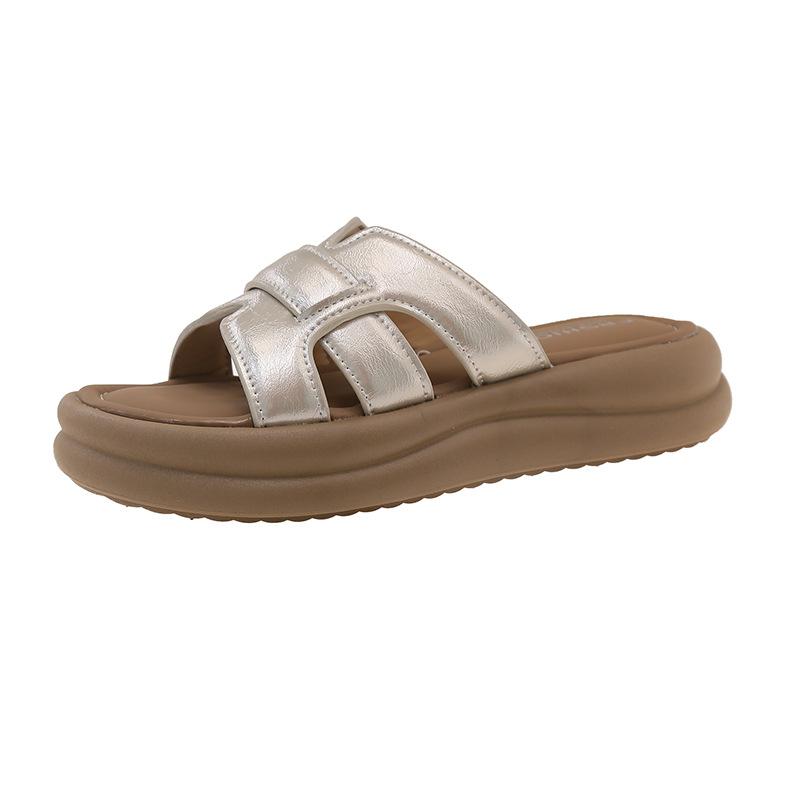

2025 summer new casual versatile flat-bottomed medium-heeled women s cool slippers open-toed thick-soled women s shoes 40