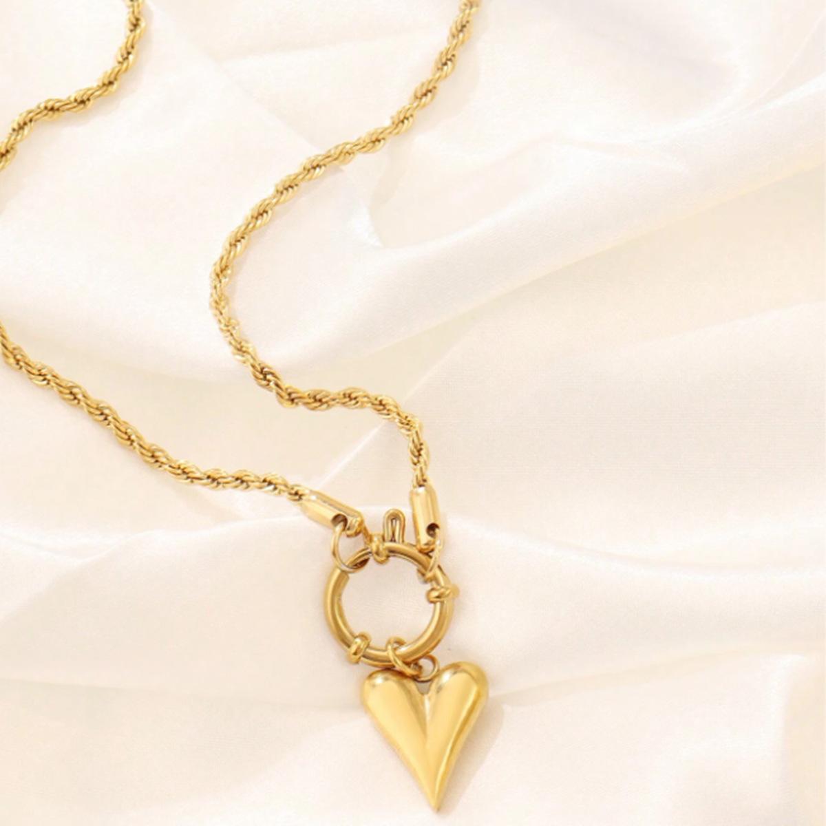 Elegant and High-end Spring Buckle Twist Chain Heart-shaped Pendant Necklace for Women 60CM