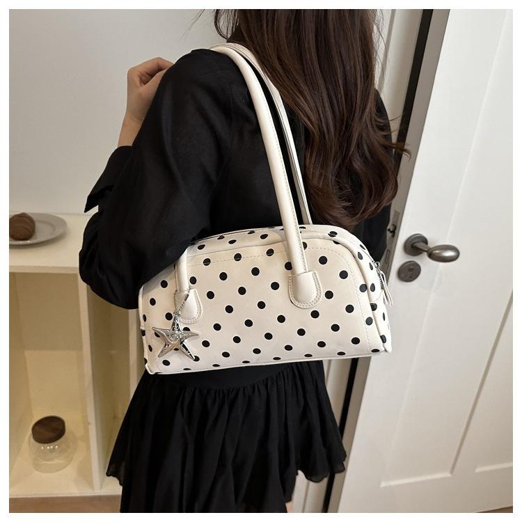 Niche Style Bowling Bag With Polka Dots, Fresh And Sweet Shoulder Bag, Commuting Fashion Trend, Armpit Pillow Bag
