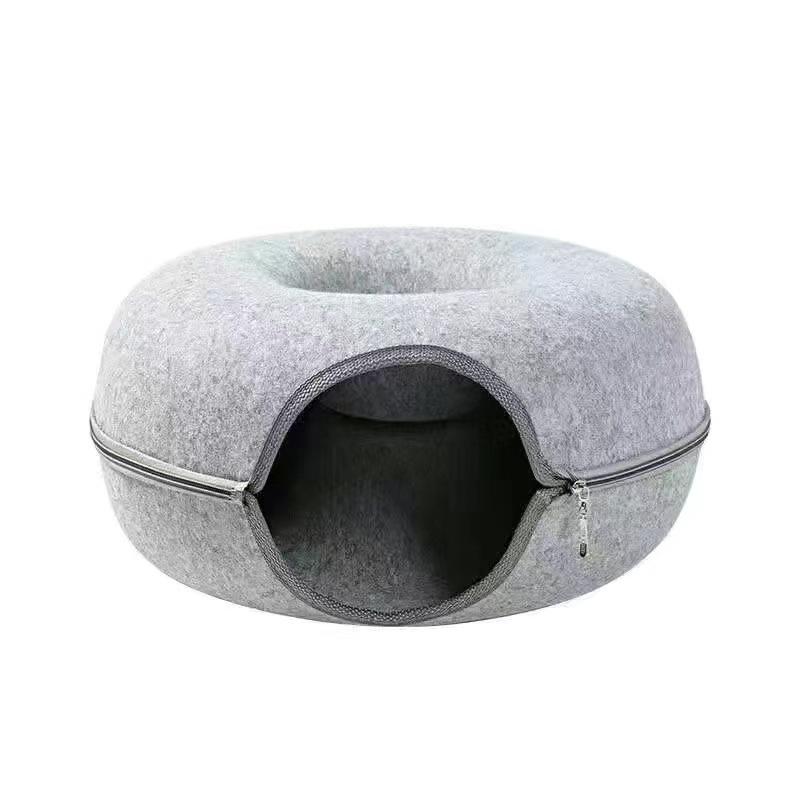 Felt Cat Bed Tunnel: Cozy Semi-Enclosed Donut, Maze Crawl-Through, Removable & Washable Pet House.