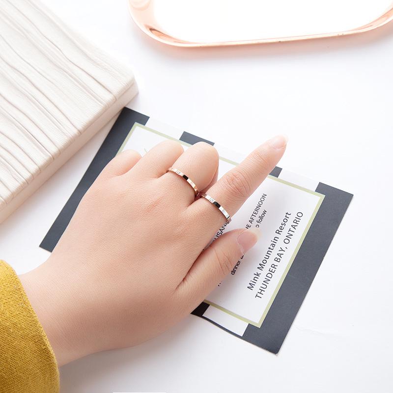 

Женское простое кольцо из титановой стали с мелким бриллиантом — европейский, американский, японский и корейский стиль Size 5