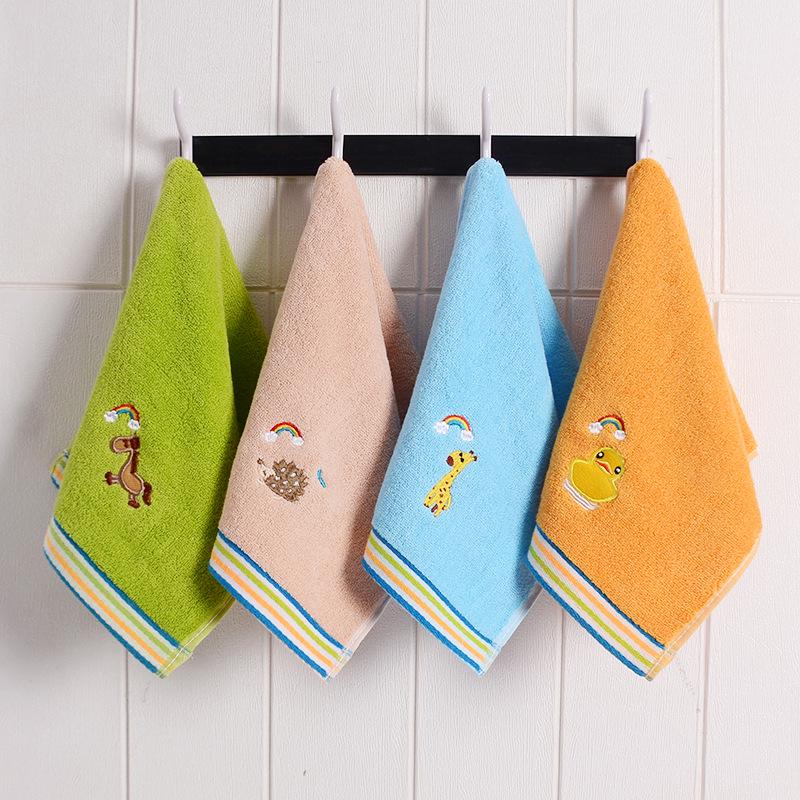 Dětský ručník z čisté bavlny s kreslenou výšivkou - Měkký a savý, Ideální pro domov, školu a školku