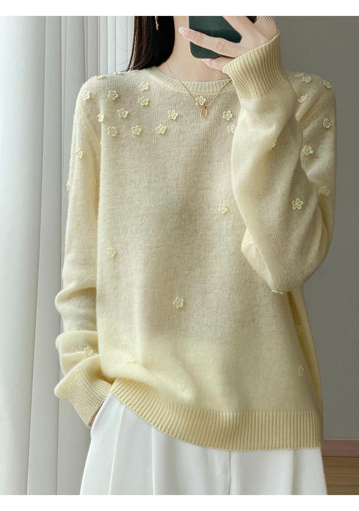 2025 Autumn/Winter Women's Loose Round Neck 100% Pure Wool Embroidered Long Sleeve Sweater Base Layer