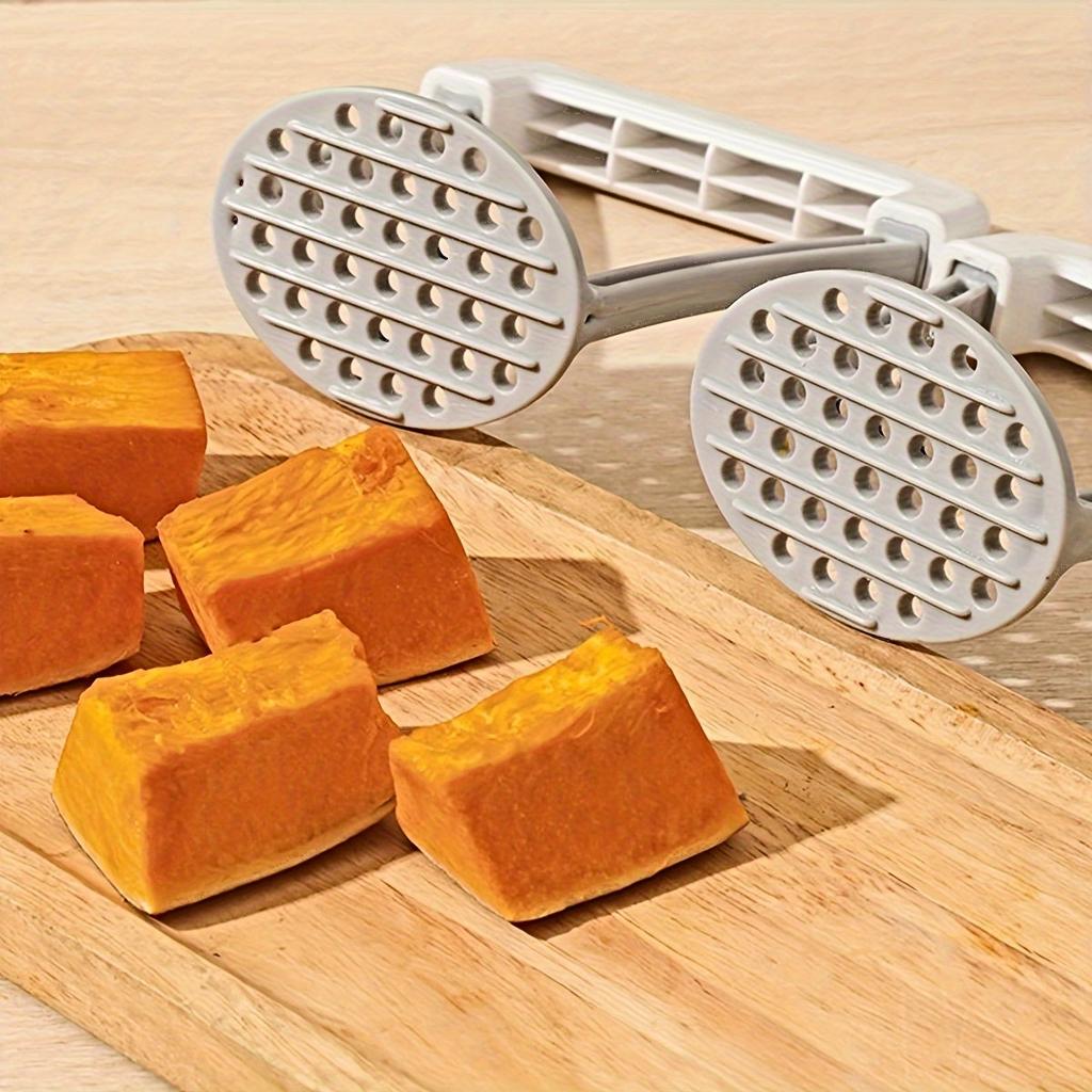 1pc Kitchen manual potato purple potato masher multifunctional household fruit juicer masher