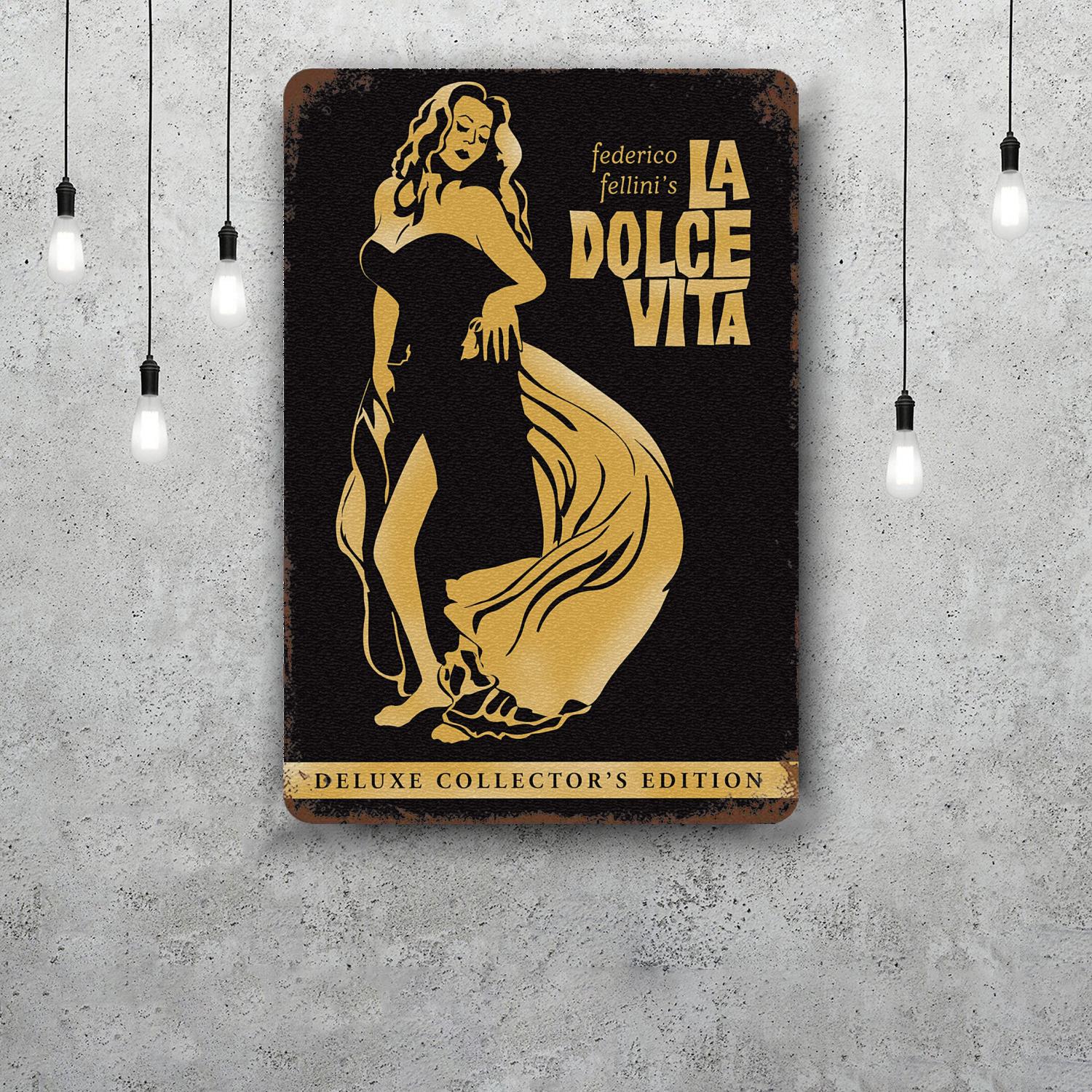 

la dolce vita Декоративный Постер Винтажная Жестяная Вывеска Металлическая Вывеска Декоративная Табличка для Паба Бара Мужской Уголок Клуба Настенное Украшение 20x30cm（7.8x11.8inch）