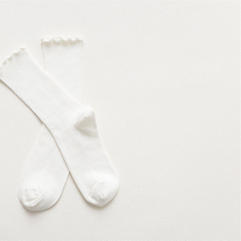

Ruffle Edge Women s Mid-Calf Cotton Socks: Striped, Lace, Breathable, Solid Color for Autumn & Winter One Size