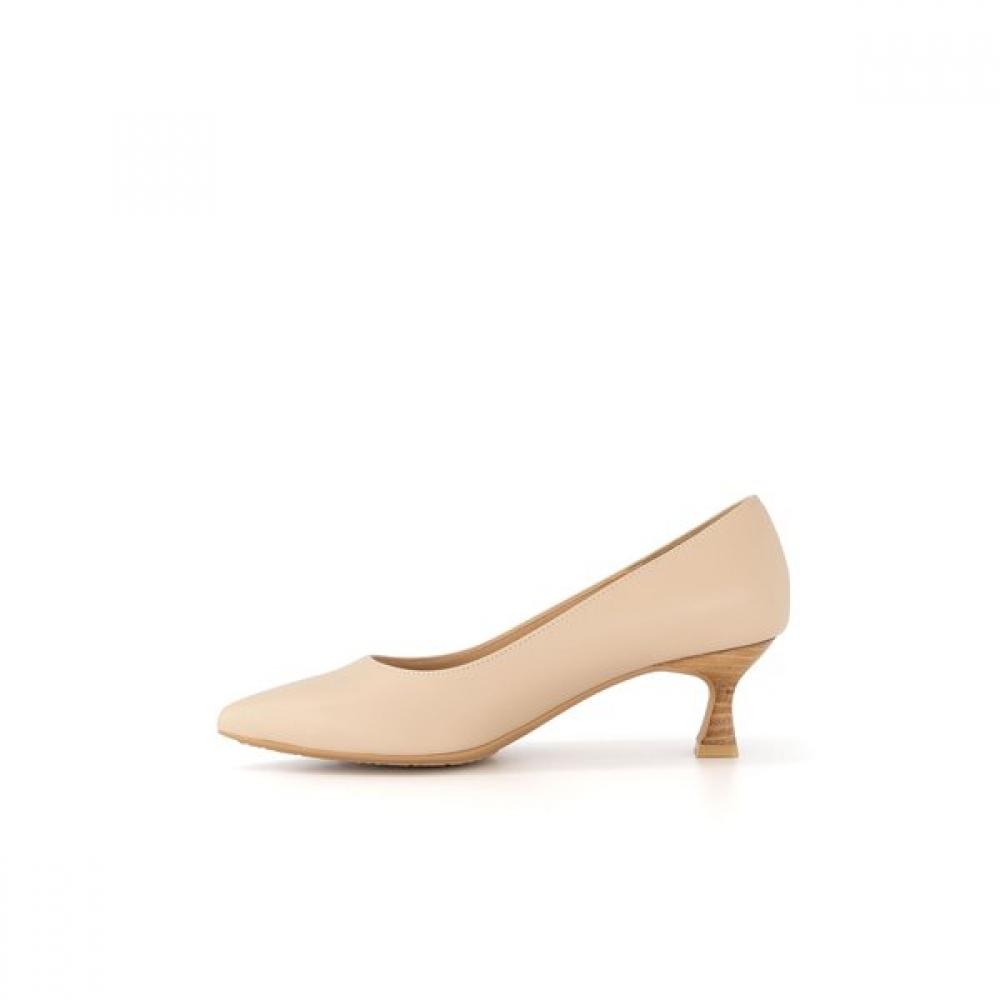 BeCaCCino Women S Shoe  823002  C 1326 