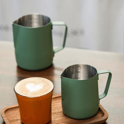 Kuchenny kubek na mleko ze stali nierdzewnej Rzemiosło Kawa Latte Spieniacz Dzbanek Kubek Dzbanki do spieniania Piana Art 350/600ml Kubki do spieniania KXRE
