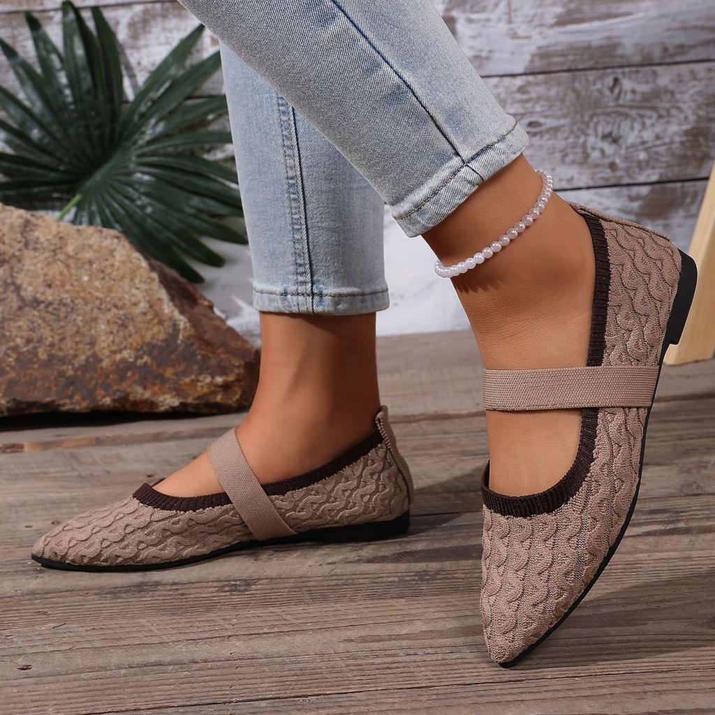 Large Pointed Flat Bottomed Shallow Mouth Retro Breathable Color Blocked Lazy Shoes
