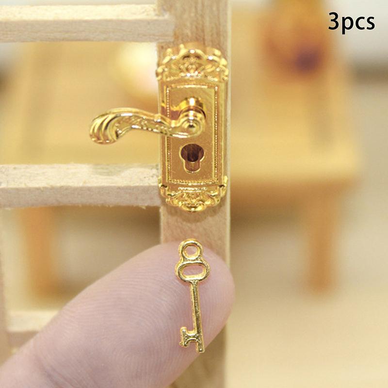 

Набор ключей для замка кукольного домика в стиле ретро 1/12, миниатюрные дверные ручки, латунные ручки, мини-мебель, аксессуары для кукольного домика своими руками