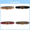 Ceinture en cuir pour femme avec boucle en alliage, idéale pour les tenues décontractées et professionnelles.