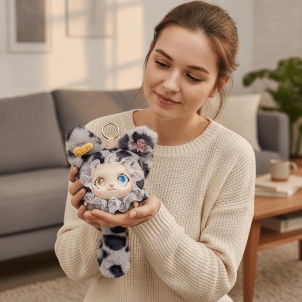 Plush Material Lace Leopard Print Cat Plush Keychain Vinyl Face Doll Pendant Boys and Girls