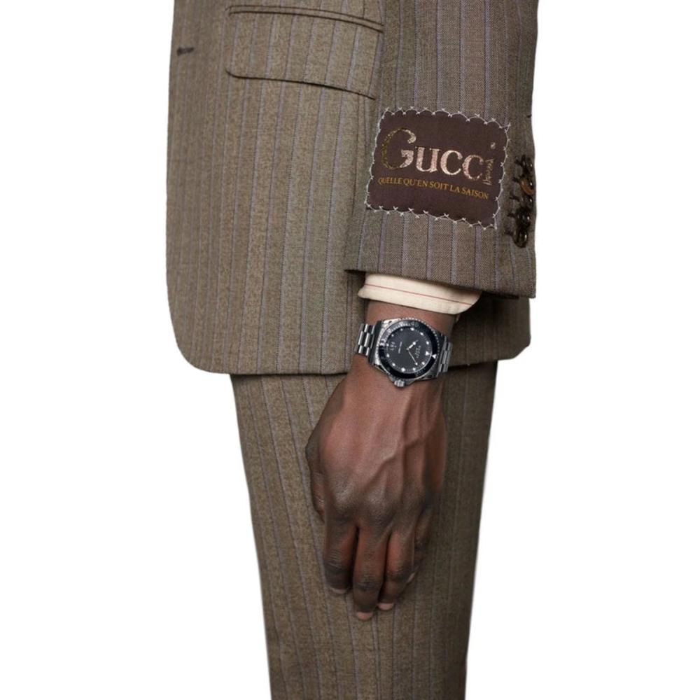 Gucci YA136301B Dive Black Dial Men's Watch
