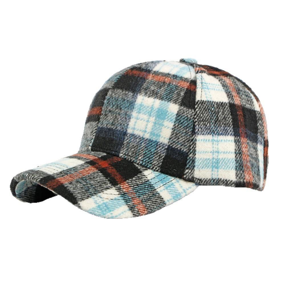 Vintage Plaid Baseball Cap for Women Men Autumn Winter Warm Structured Peaked Hat Classic Checkered Duckbill Cap Fashion Peaked Cap Unisex