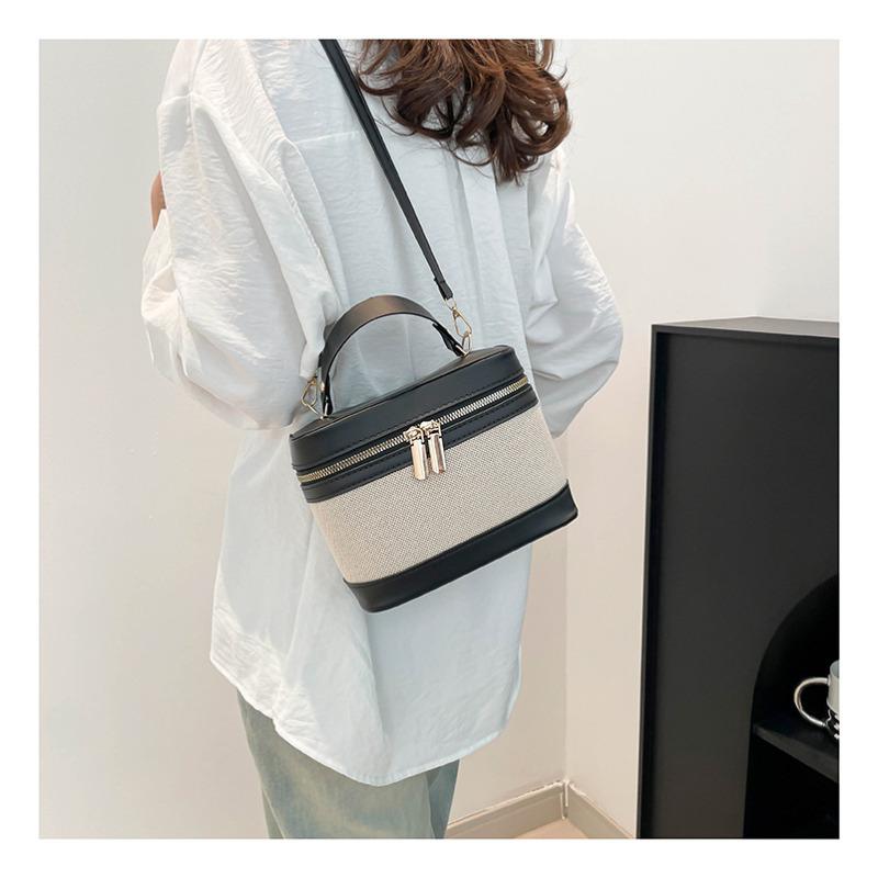 Street Style Stitching Faux Leather Box Bag, Women's Fashionable Zipper Shoulder Crossbody Purse