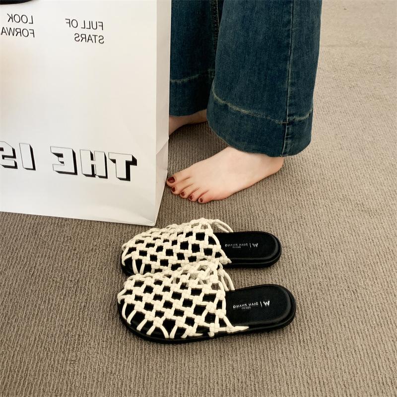 

2025 summer new Roman style bag head woven outdoor wear flat cool slippers casual beach retro women s shoes 40 бежевый