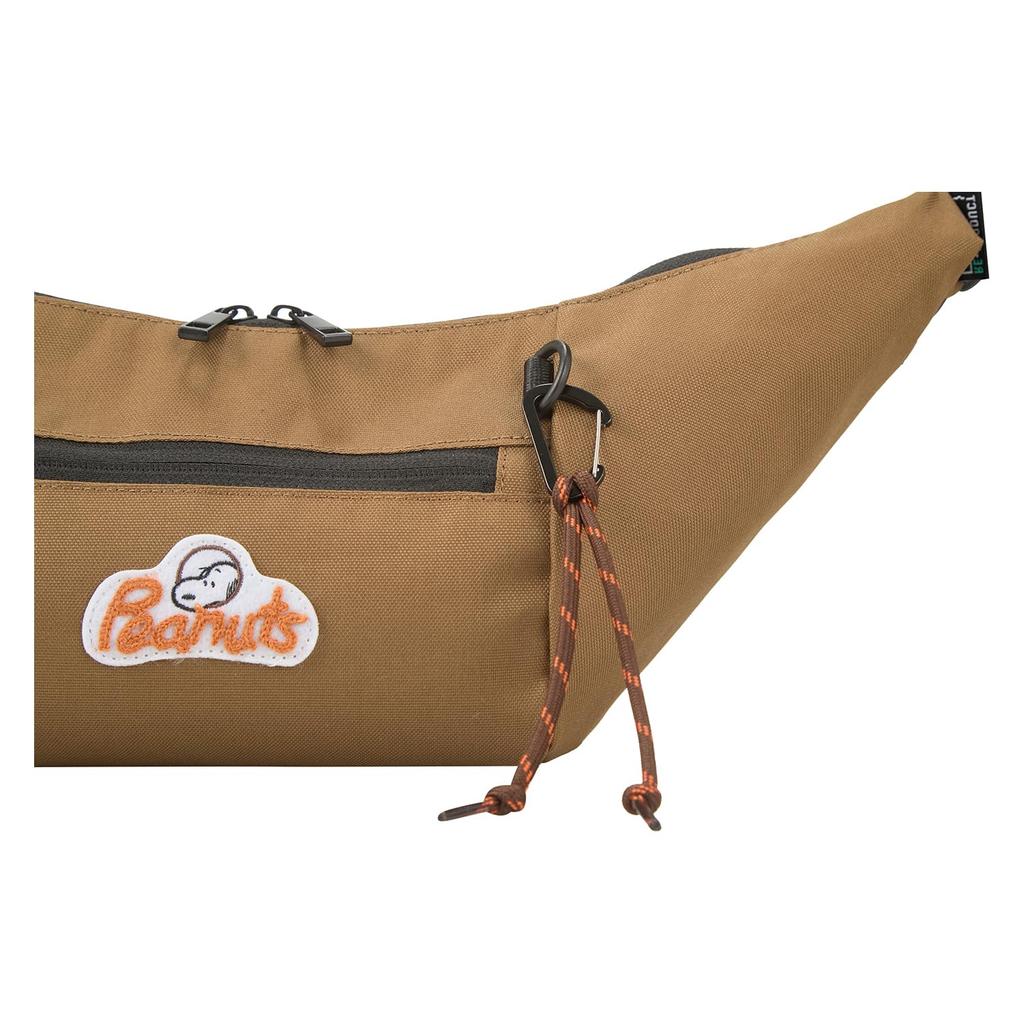 Super Water-Repellent RE-PET Banana-Shaped Shoulder Bag, Khaki, Logo, Snoopy, SPZ-3345