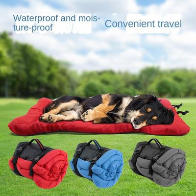 Pet Products Outdoor Portable Waterproof Folding Roll Up Marching Sofa Dog Mat Dog Bed Kennel.