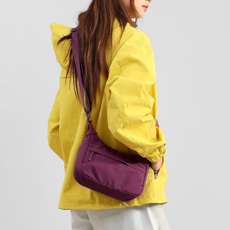 Unisex Shoulder Bag Travel Crossbody Bag Water-Repellent Lightweight Nylon Bag