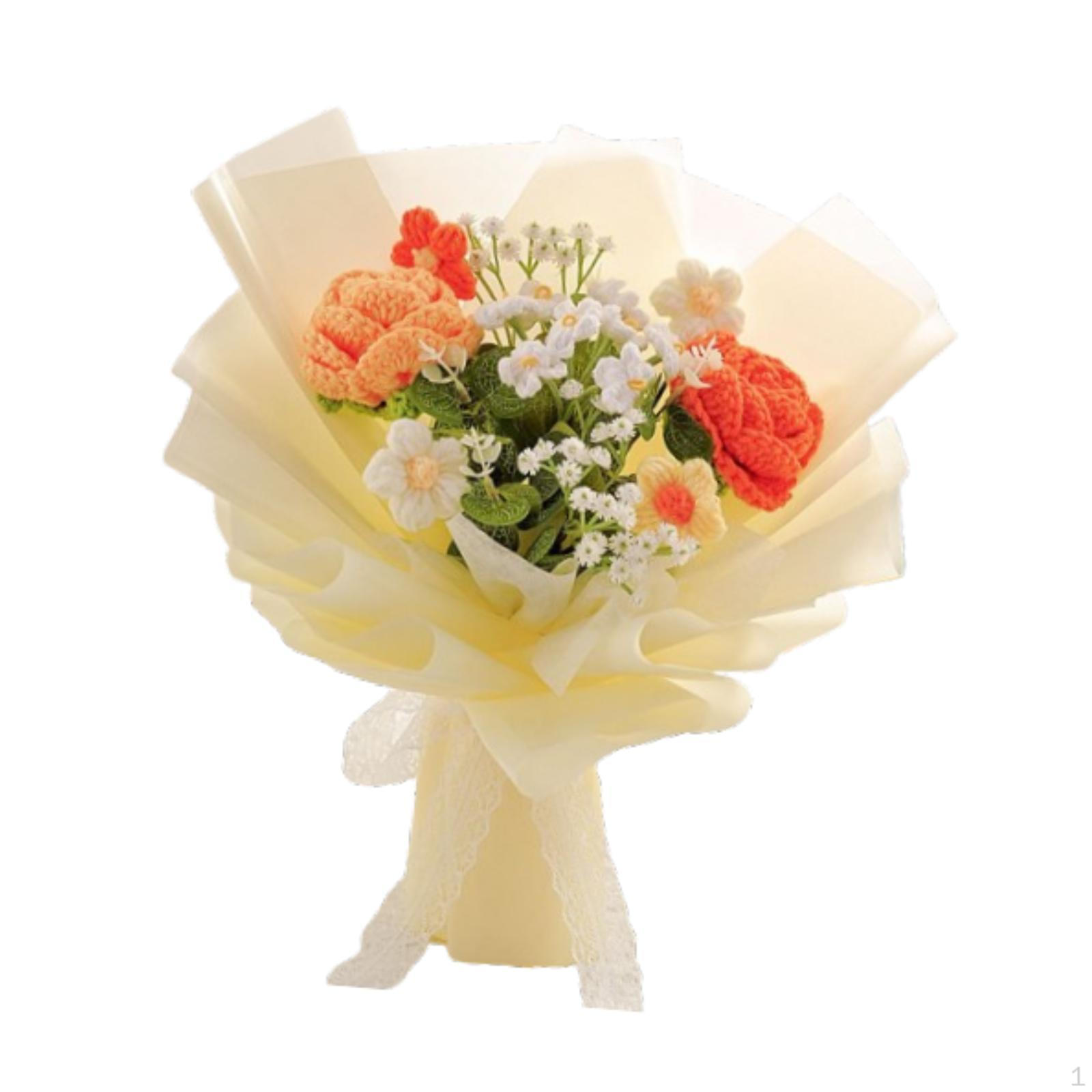 

Искусственная цветочная композиция крючком цветы букет для мамы жены праздничный подарок жёлтый