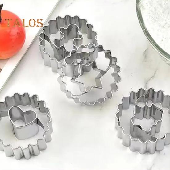 Set de 9 bucăți de tăieturi de prăjituri de Crăciun, forme de copt din oțel inoxidabil, brad de Crăciun, om de turtă dulce, forme de elan, pentru obiecte de coacere de vacanță