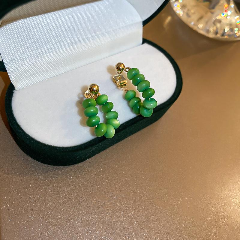 Freshwater pearl earrings pearl design stud earrings personalized niche simple earrings