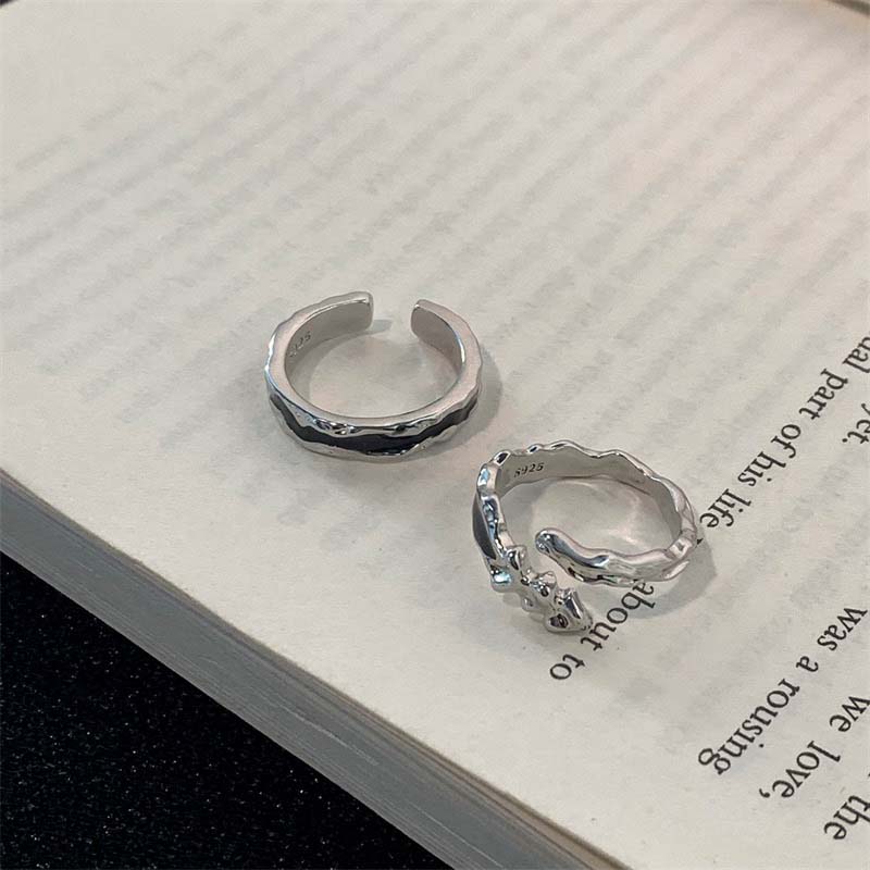 Vintage Czarny Pierścionek Otwarty z Kropliwą Glazurą dla Kobiet Punk Gotycki Nieregularny Krzyż Regulowane Pierścionki na Palec Biżuteria Estetyczna Y2K