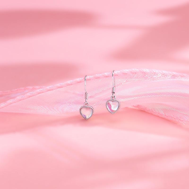 

Серьги Symphony Love Женские корейские серьги-гвоздики в форме сердца Серьги Niche Design Осень и зима