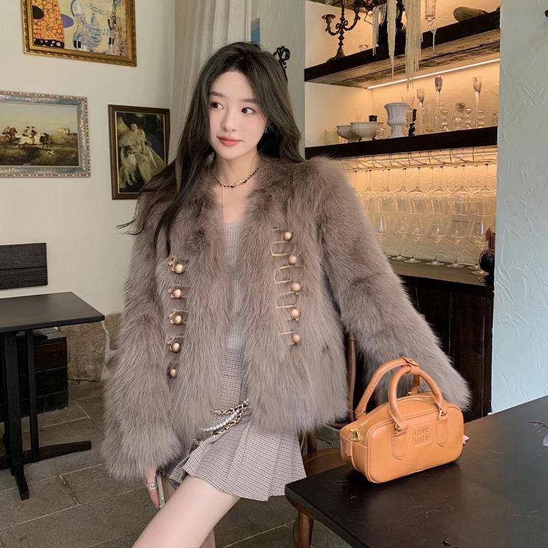 Celebrity imitation fox fur women's winter new short light fur coat