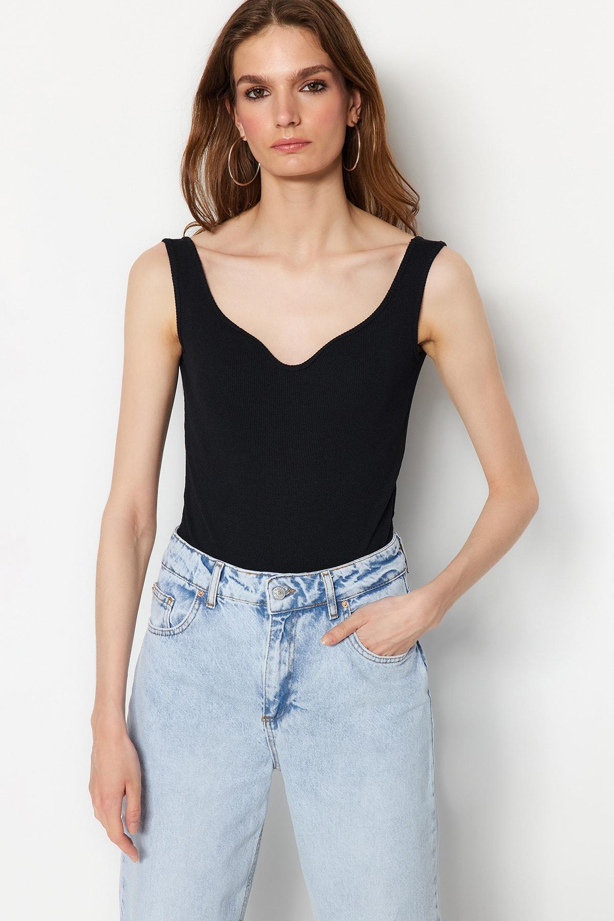 

Боди - Черный - Slim fit