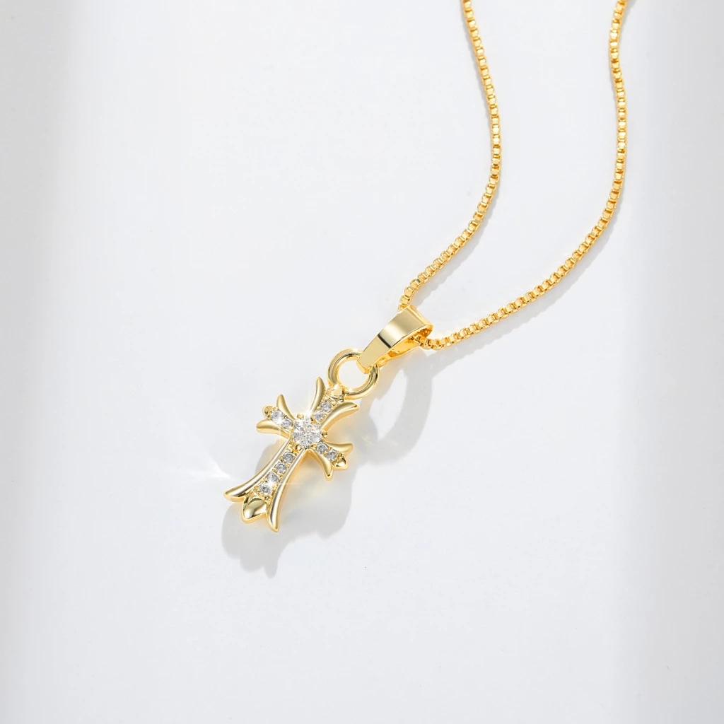 European & American K-Heart Diamond Double Cross Punk Clavicle Necklace - Real Gold-Plated Niche Design.