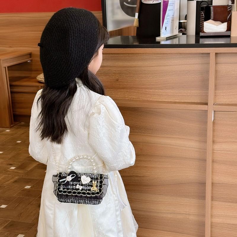 Crossbody Kids Stylish Bag With Cute Bow And Pearl Chain Trendy Design Korean