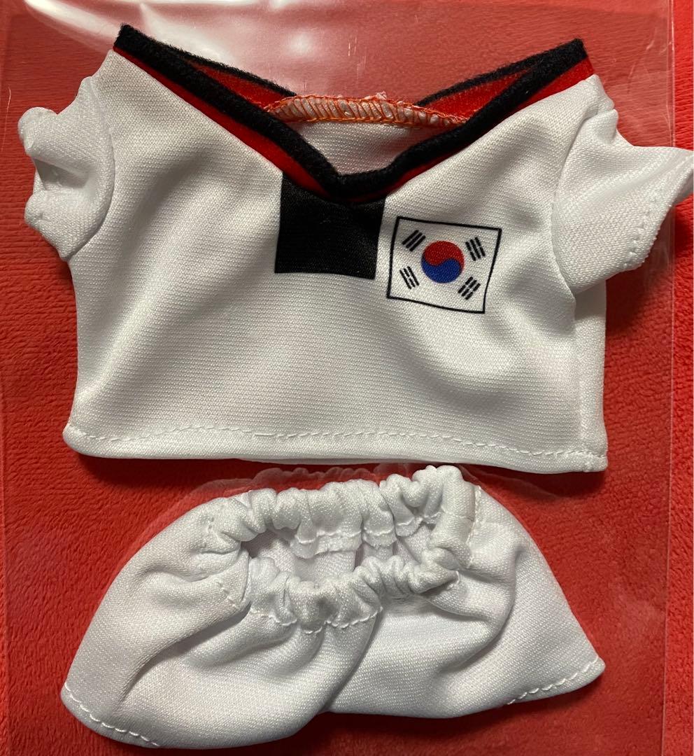 

[USED] Korean Taekwondo 20cm Plush Clothes K-POP and Other Doll Costumes