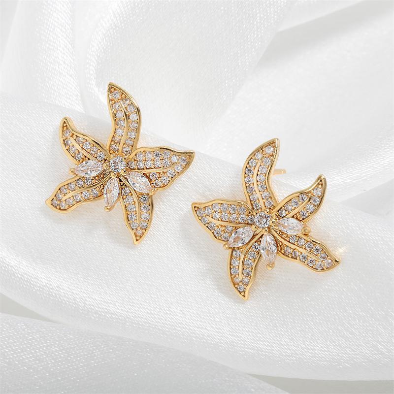 ZAKOL Sliver Color Shiny Tiny Zircon Starfish Lily Flower Shape Stud Earrings Luxury Bridal Wedding Zircon for Women