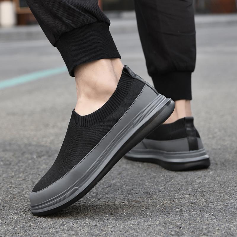 Prodyšné pánské tenisky Stylové pánské lehké boty pro volný čas Vysoce kvalitní pánské slip-on boty Outdoor Pánské Pohodlné ploché