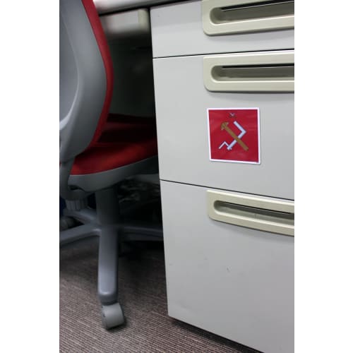 PLATZ GPMS-7 Girls & Panzer the Movie Infiltration Operation Symbol Magnet Pravda High School